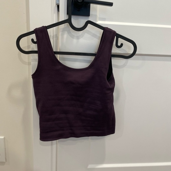 Athleta Seamless Scoop Crop Tank - Picture 2 of 5